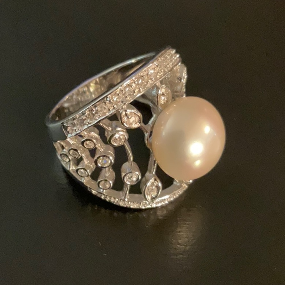 Silver Pearl and Crystal Ring